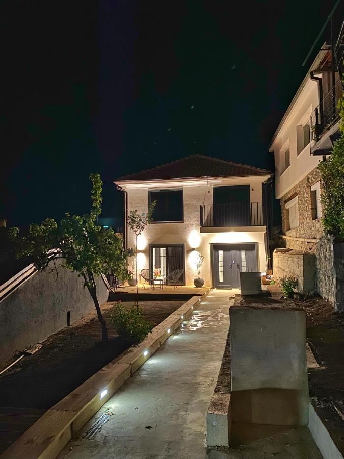 Wild Pear Old Town Boutique Accommodation Ohrid Luaran gambar